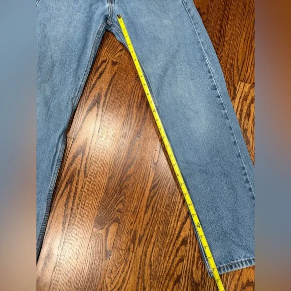 Levi’s 505 Regular Fit Light Wash Jeans Size 30x32 - Picture 3 of 5